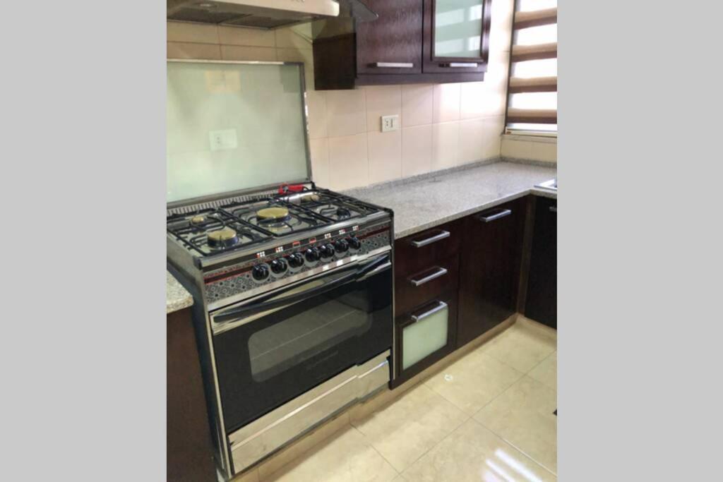 Apt 4 Rent/A Quiet Neighborhood Close To Services Amman Exterior foto